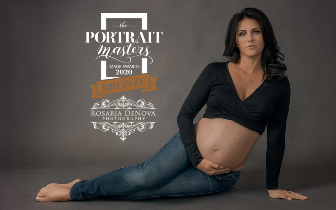 Rosaria-DeNova-Photography-Maternity-Photography-Award-Winning-Image-2020-The-Portrait-Masters